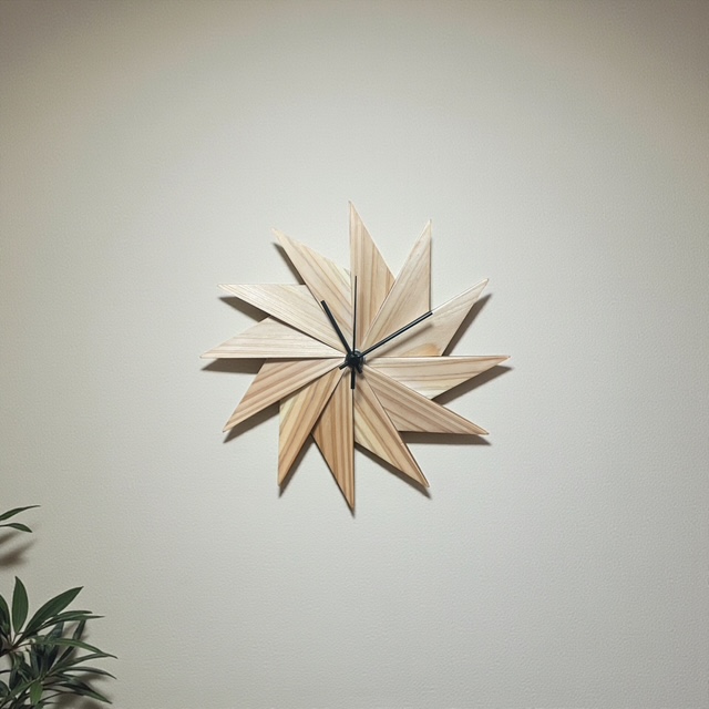 Toki-Uzumaki210-003吉野杉の寄木時計